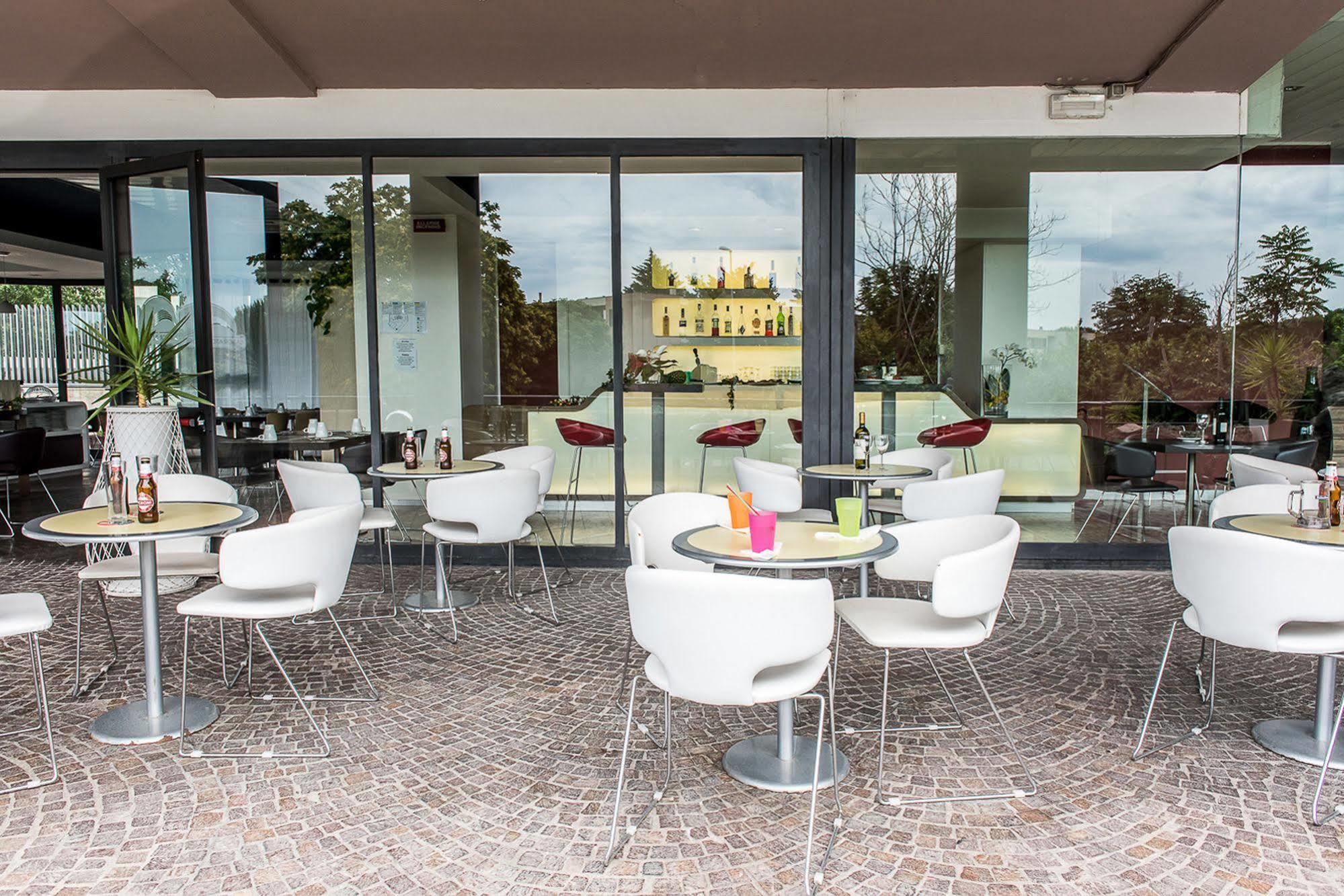 Sotel Nomentana Roma Exterior foto
