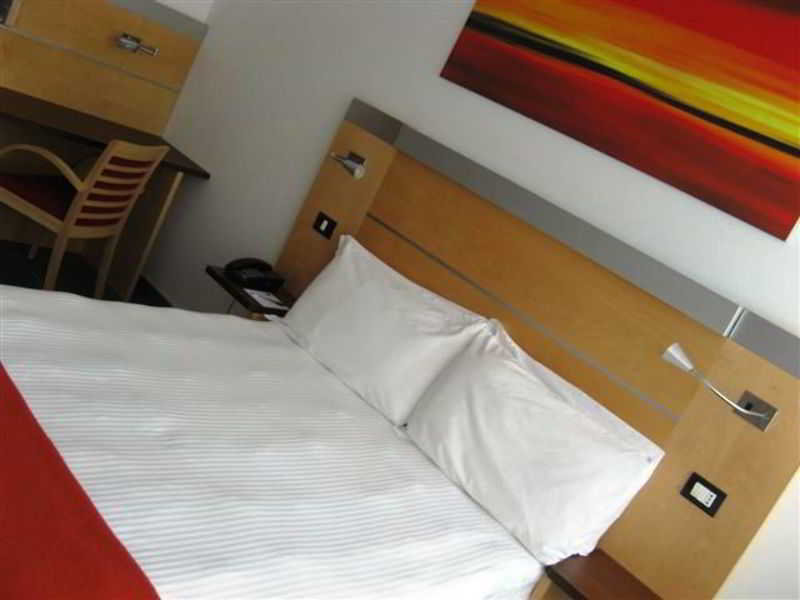 Sotel Nomentana Roma Exterior foto